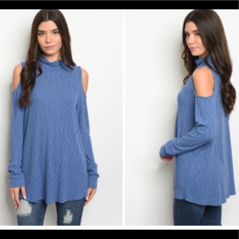 Cold-Shoulder Tunic - Picture 3 of 4